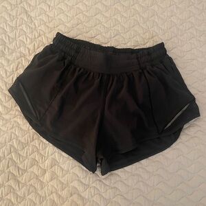 Lululemon size 4 black lined shorts